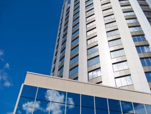 anodized aluminum used for the siding of a skyscraper